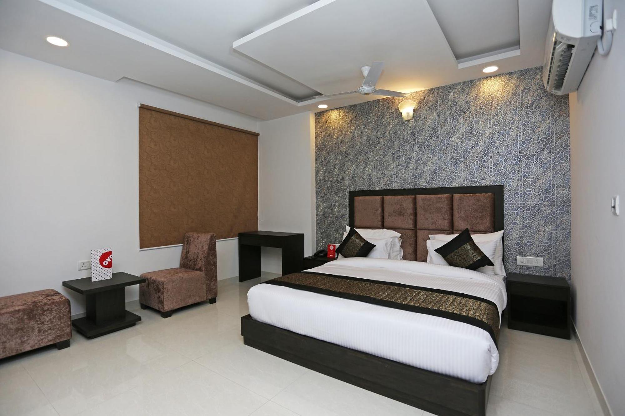 Hotel O M Suites Νέο Δελχί Εξωτερικό φωτογραφία